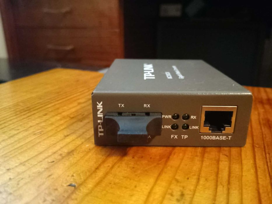 TP LINK MC200CM гигабитный медиаконвертер 1000Base T