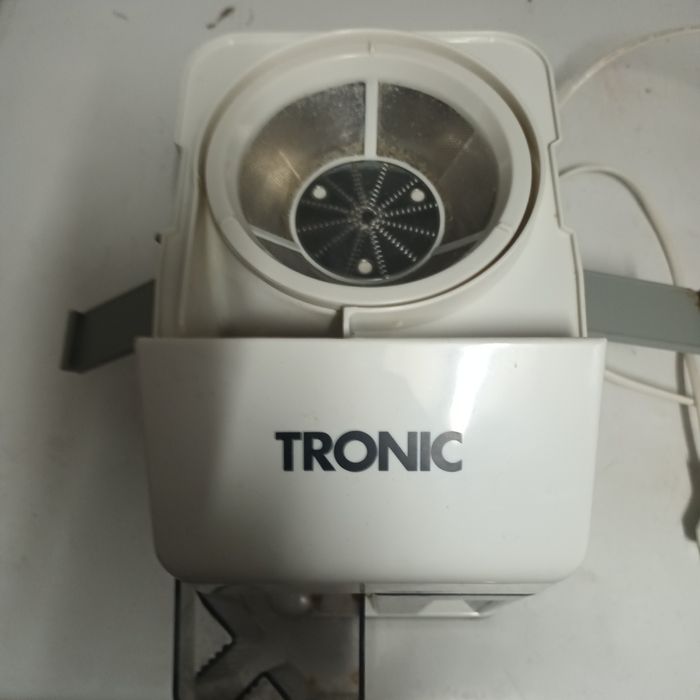 Máquina de fazer sumo como nova