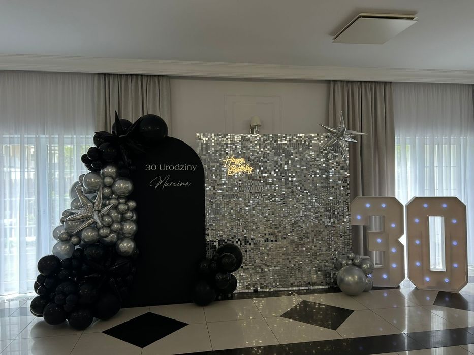 Dekoracje balonowe i kwiaty giganty