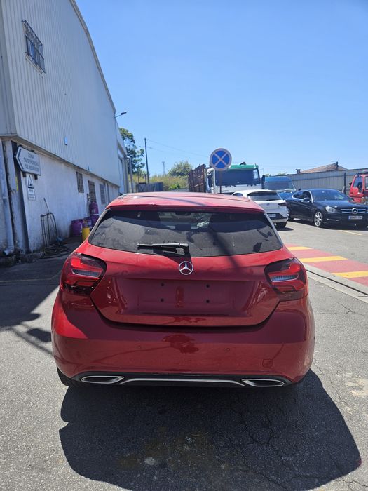 Mercedes-Benz Class A 200 CDi de 2017 para peças