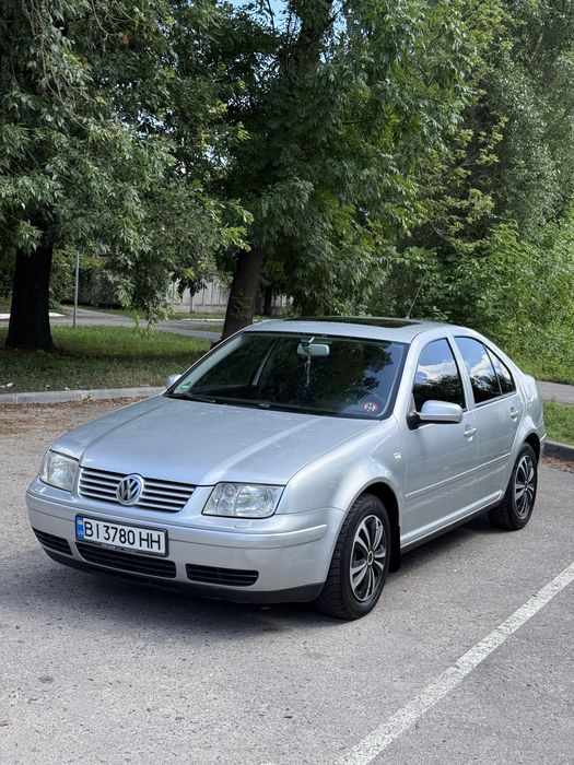 Volksvagen Bora 1.8 турбо