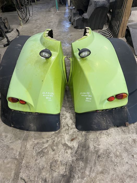 Błotniki, nadkola tył claas Axion seria 800 A09 #204