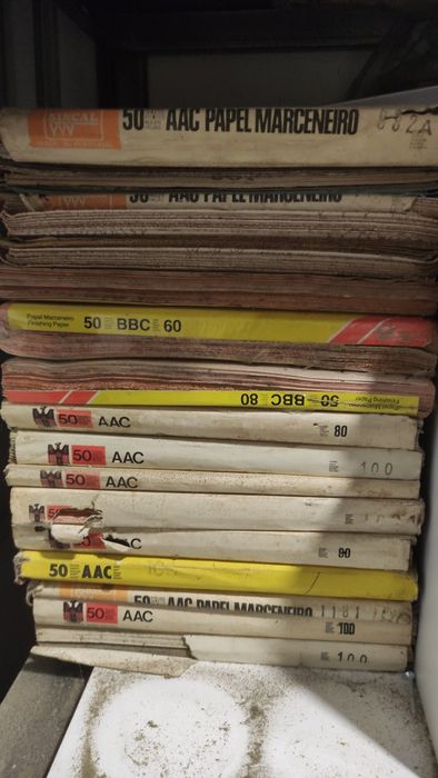 Vários Livros de Folhas de Lixas Novas