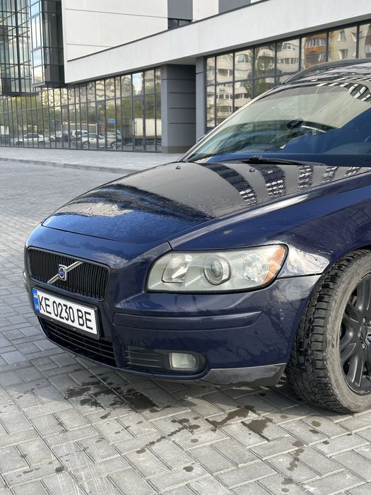 Вольво v50 1.6d
