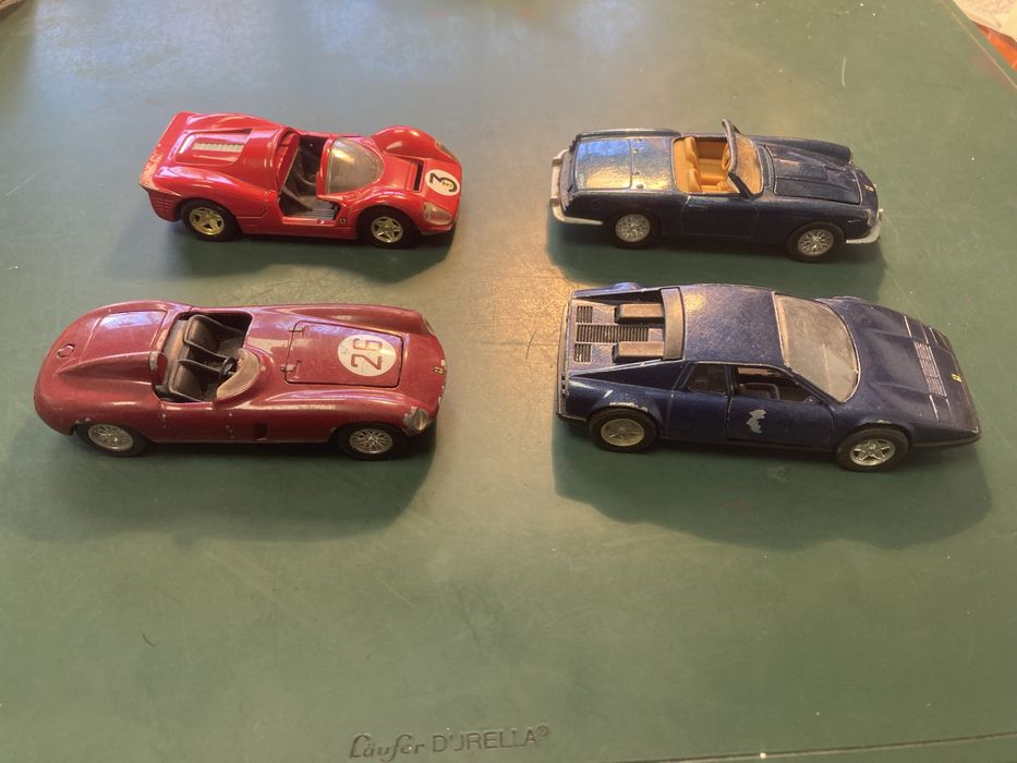 Lote 4 Miniaturas Ferrari Shell Classico