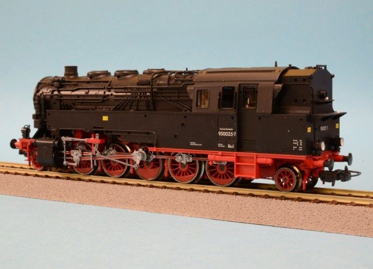 Паровоз BR 95 der DR Piko 50137 1:87 HO аналоговый