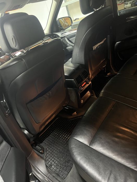 BMW X5   Продам вся в рідні красці