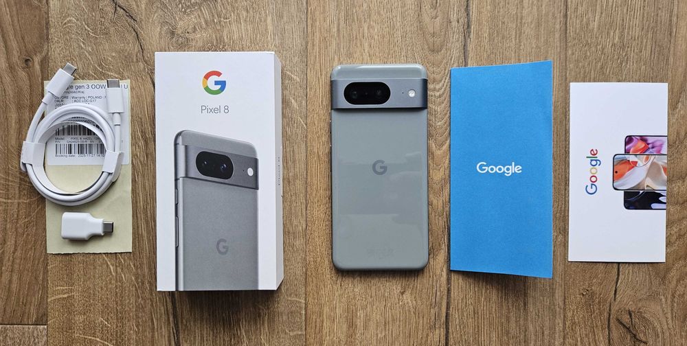 Google Pixel 8 zielono szary