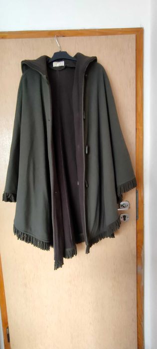 Ponczo z kapturem