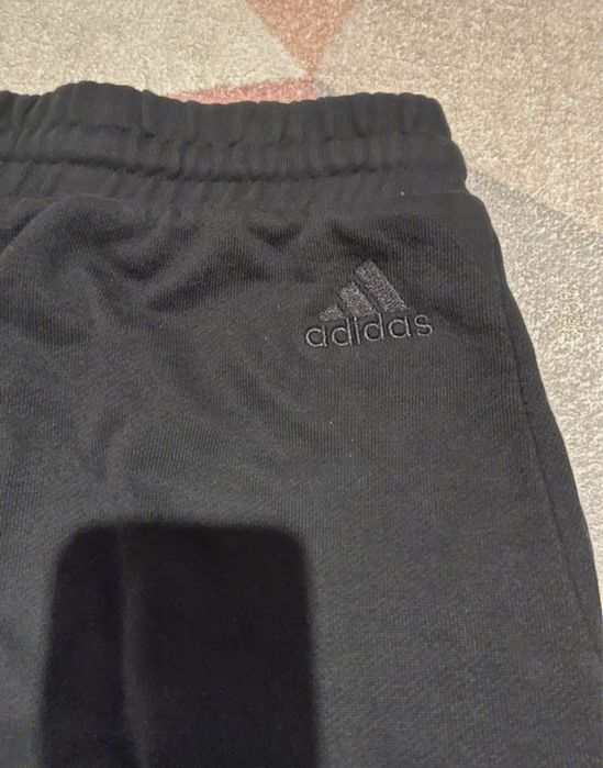 Calções Adidas Pretos