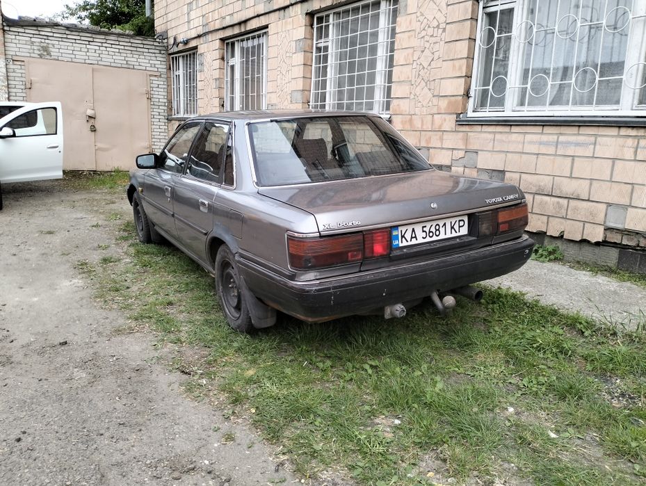 Toyota Camry XL D-Turbo 2L 1990