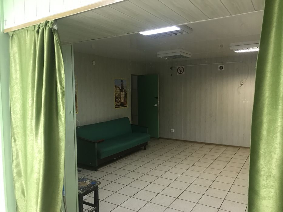 Продам або здам в оренду приміщення