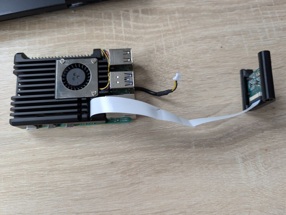 Raspberry pi 5 із системою охолодження