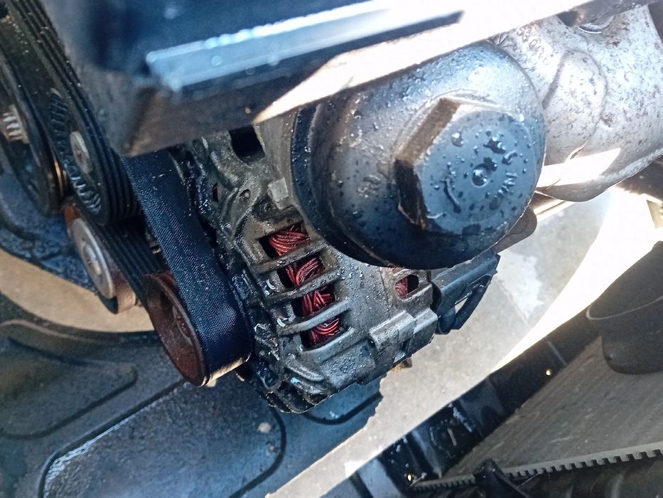 Alternador VOLKSWAGEN Polo (9N)