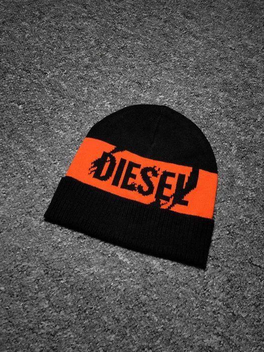 Шапка DIESEL Big Logo - 100% Акрил - S