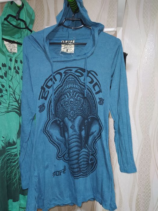 Женские лёгкие платья-футболки с капюшоном разм.S