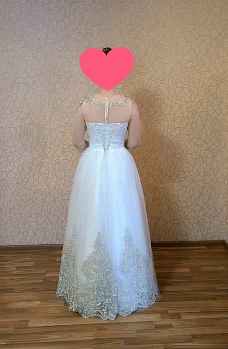 Весільна сукня, фата (нове)