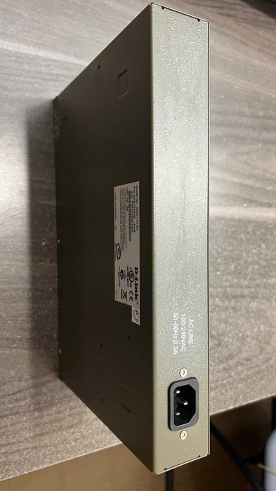Комутатор некерований D-Link DES-1016D