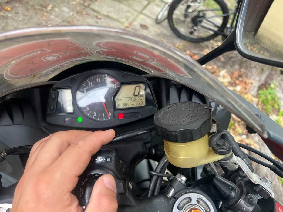 Honda CBR 600RR PC40