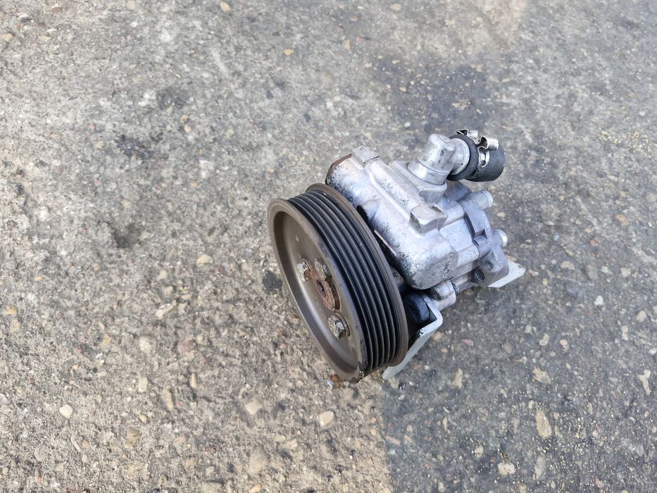 Pompa wspomagania bmw e60 e61 M54 2.2 2.5 3.0