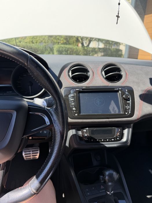 Seat Ibiza Bocanegra (лімітована та спортивна модифікація хетчбека)