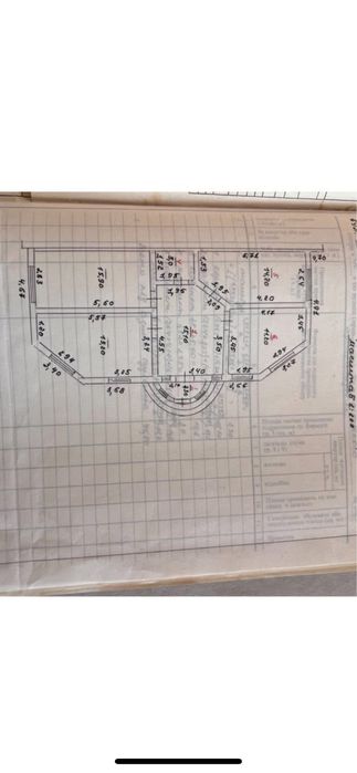 Продається комплекс будівель м .Гайворон