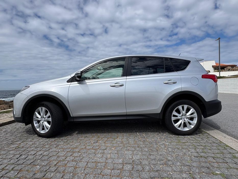 Toyota RAV4 2.2 D-4D 4x4 Executive