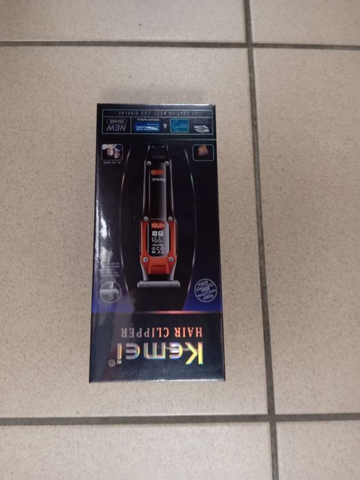 maszynka do strzyżenia włosów Kemei KM-658.