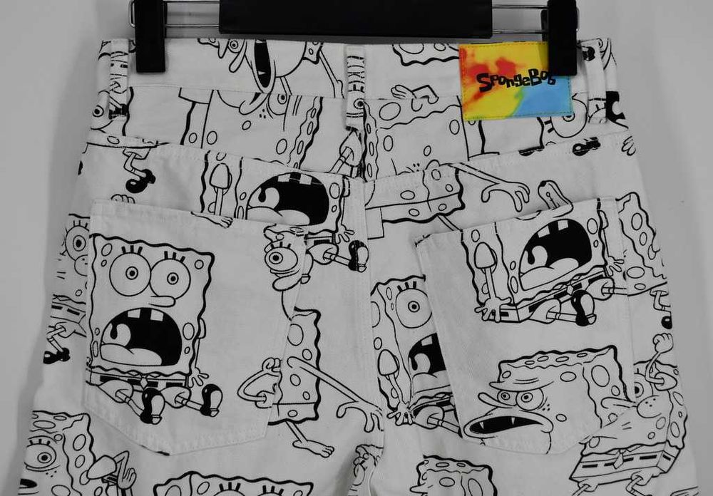 Jeansowe spodenki Bershka Sponge Bob 38
