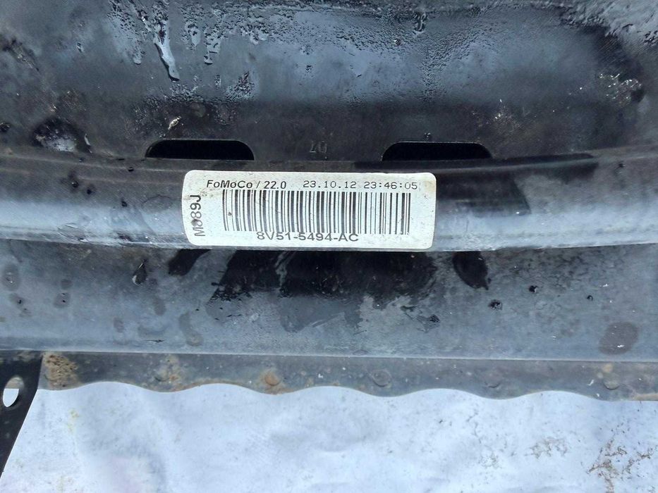 Ford Fiesta MK7 belka belka przednia sanki przód