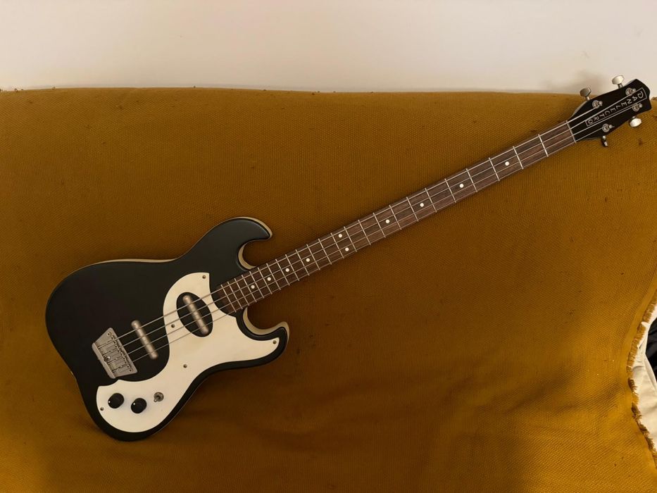Baixo Danelectro vintage 63 Long Scale