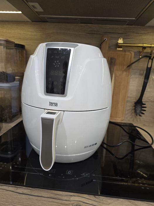 Frytkownica beztłuszczowa TEESA Digital Air Fryer