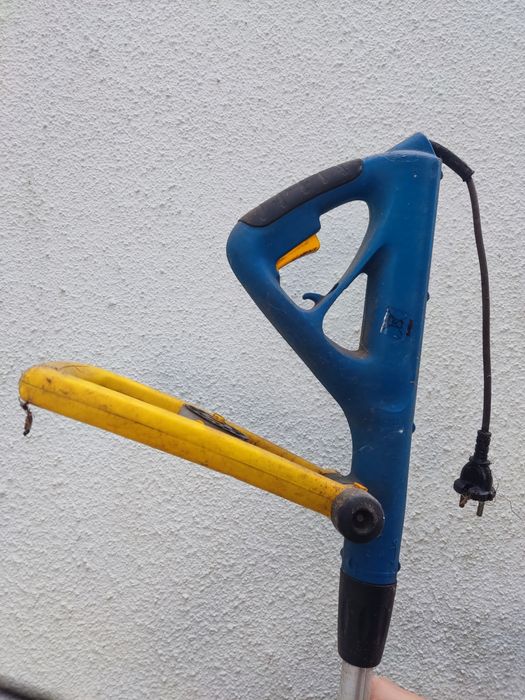 Cortador aparador elétrico de relva Royal