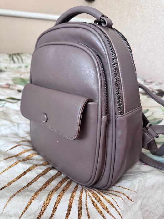 Рюкзак з замінника гарної якості