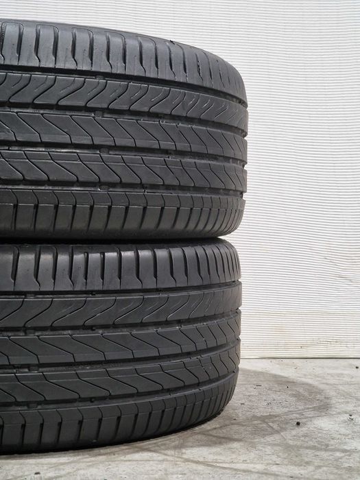 2 Pneus 215/45R17 CONTINENTAL Semi Novos
