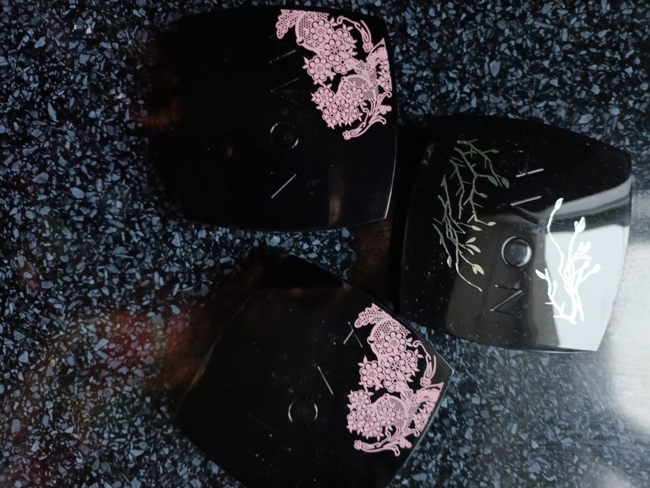 Avon, тени для век