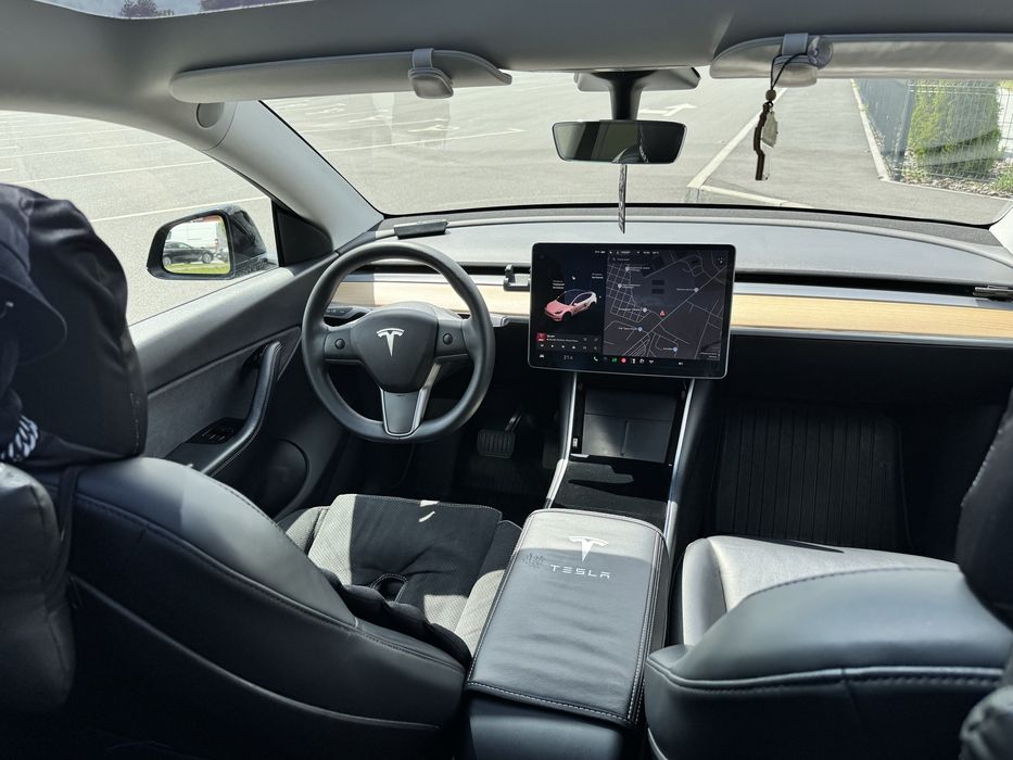 Tesla Model Y 2020 Long Range AWD