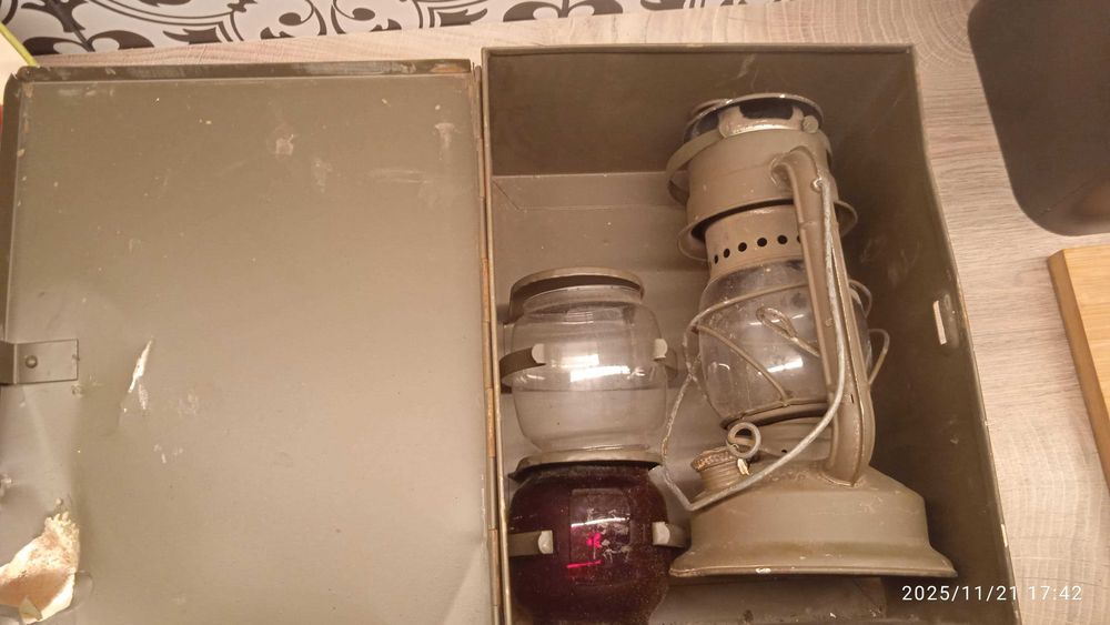 Latarnia Sygnałowa CHALWYN TROPIC Komplet ze Skrzynią | Stan idealny!