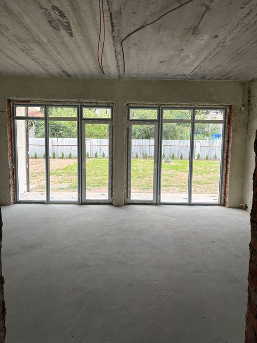 Продаж трирівневого котеджу 185 м² в Котеджному містечку Dolce Vita