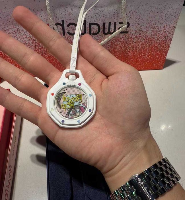 Swatch x AP Orenji Hachi SSX03W100N– granatowo-pomarańczowy hit, 90h rezerwy