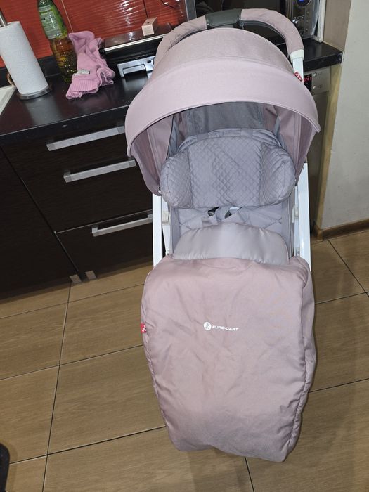 Wózek spacerowy różowy