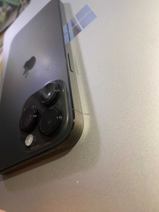 Apple iPhone 14 Pro Max 256GB Czarny, Stan BDB, Bateria 85%