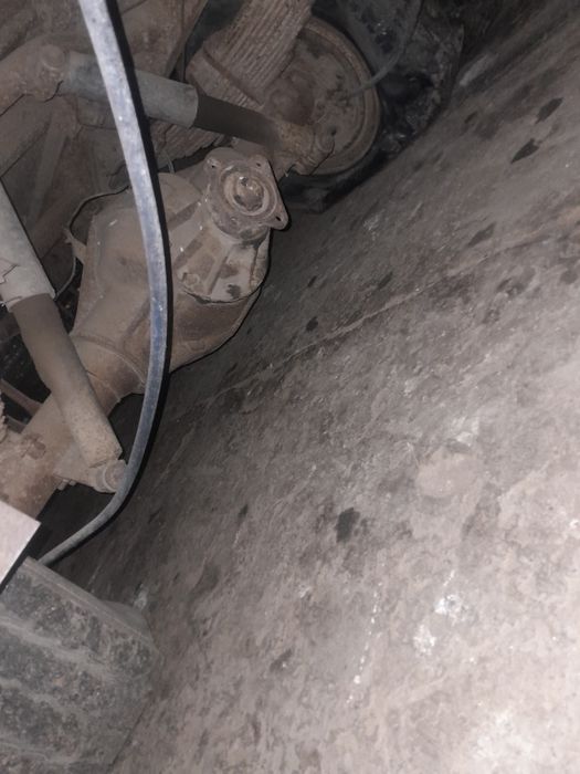 Кабина и ходовка на зил бычек .