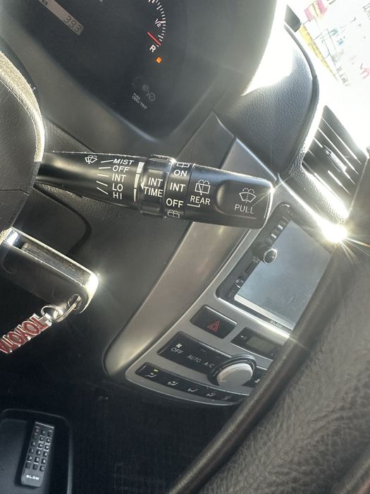 Продам тойота авесис версо