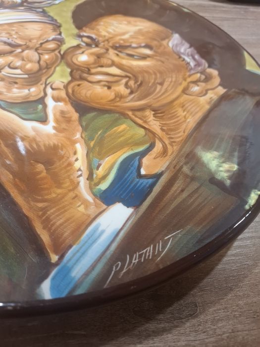 Talerz, plater malowany przez hiszpańskiego artystę Ismaela Blata.