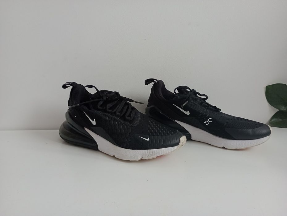 Nike Air Max 270 – czarne