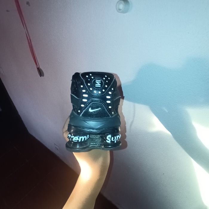 Tênis Nike shox Supreme usados