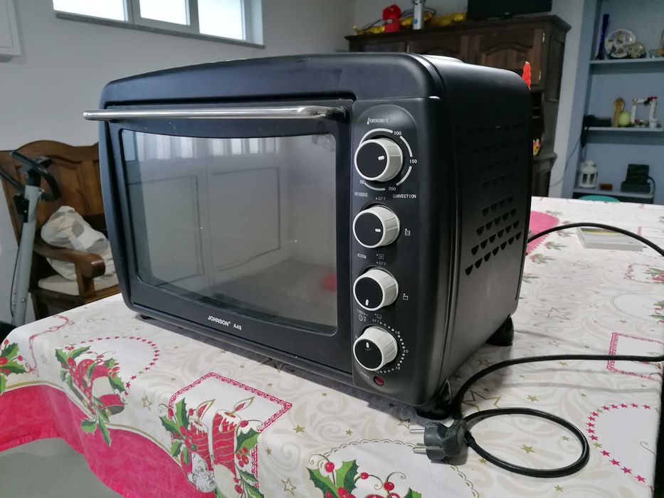 Forno elétrico ventilado com assador 48L