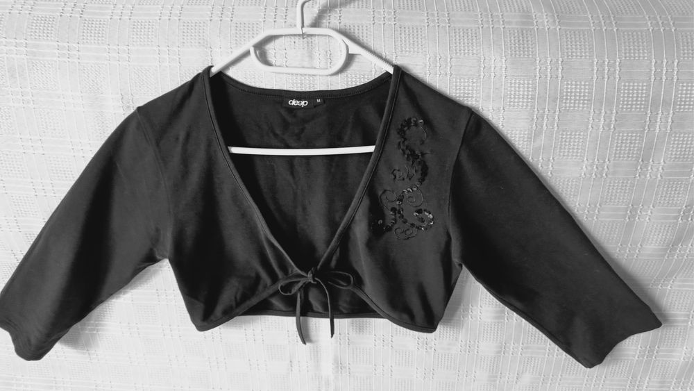 Bolerko czarne z haftem, rozmiar M, jak nowe