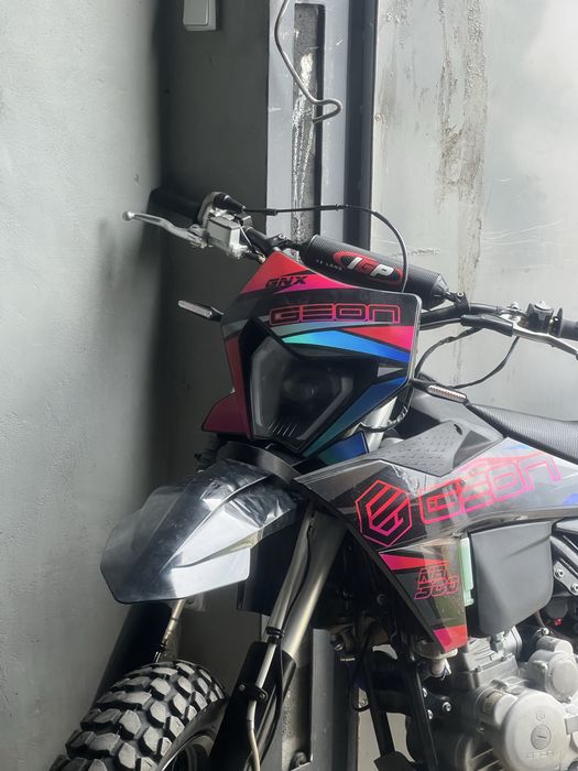 Geon gnx k23 nb motard ( терміново)